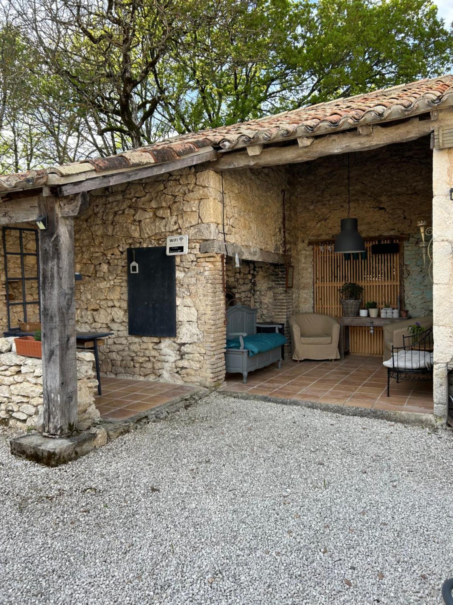 Les Fontanelles Du Quercy Blanc Villa Montcuq Dış mekan fotoğraf